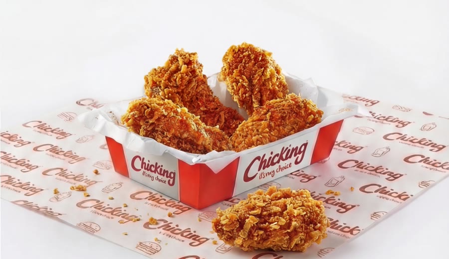 Five crispy hot wings in a Chicking box